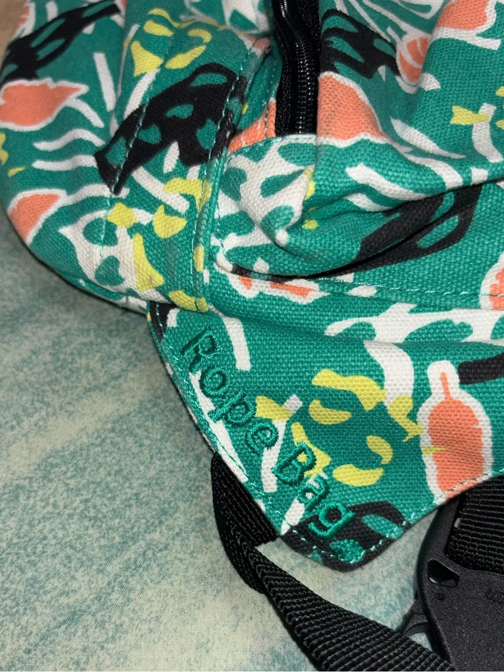 KAVU Rope Sling Bag Tropical Print Teal Crossbody Festival Bag